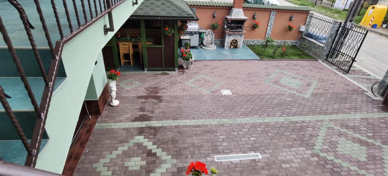 Casa Cizi Hotel คาลิมาเนช ภายนอก รูปภาพ