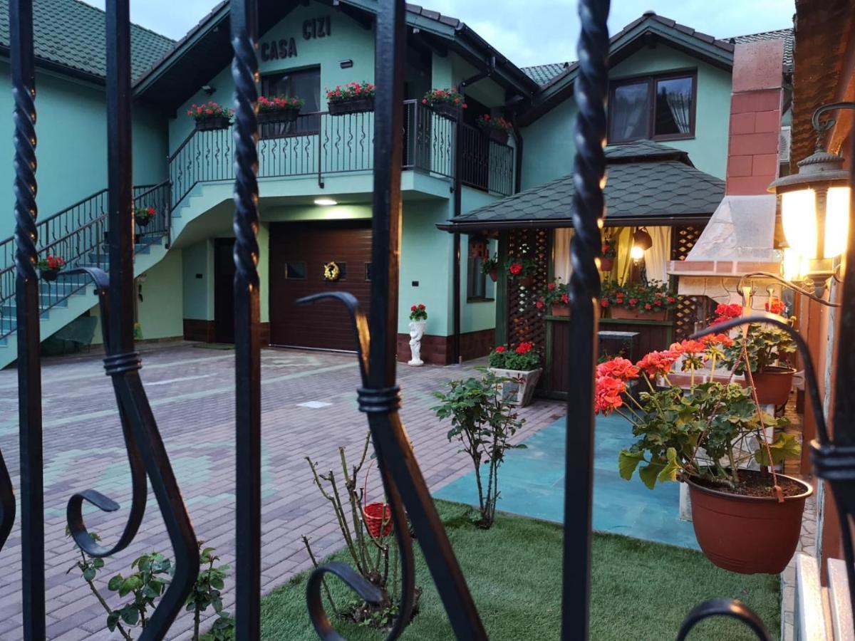 Casa Cizi Hotel คาลิมาเนช ภายนอก รูปภาพ